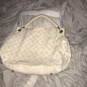 Authentic Louis Vuitton purse